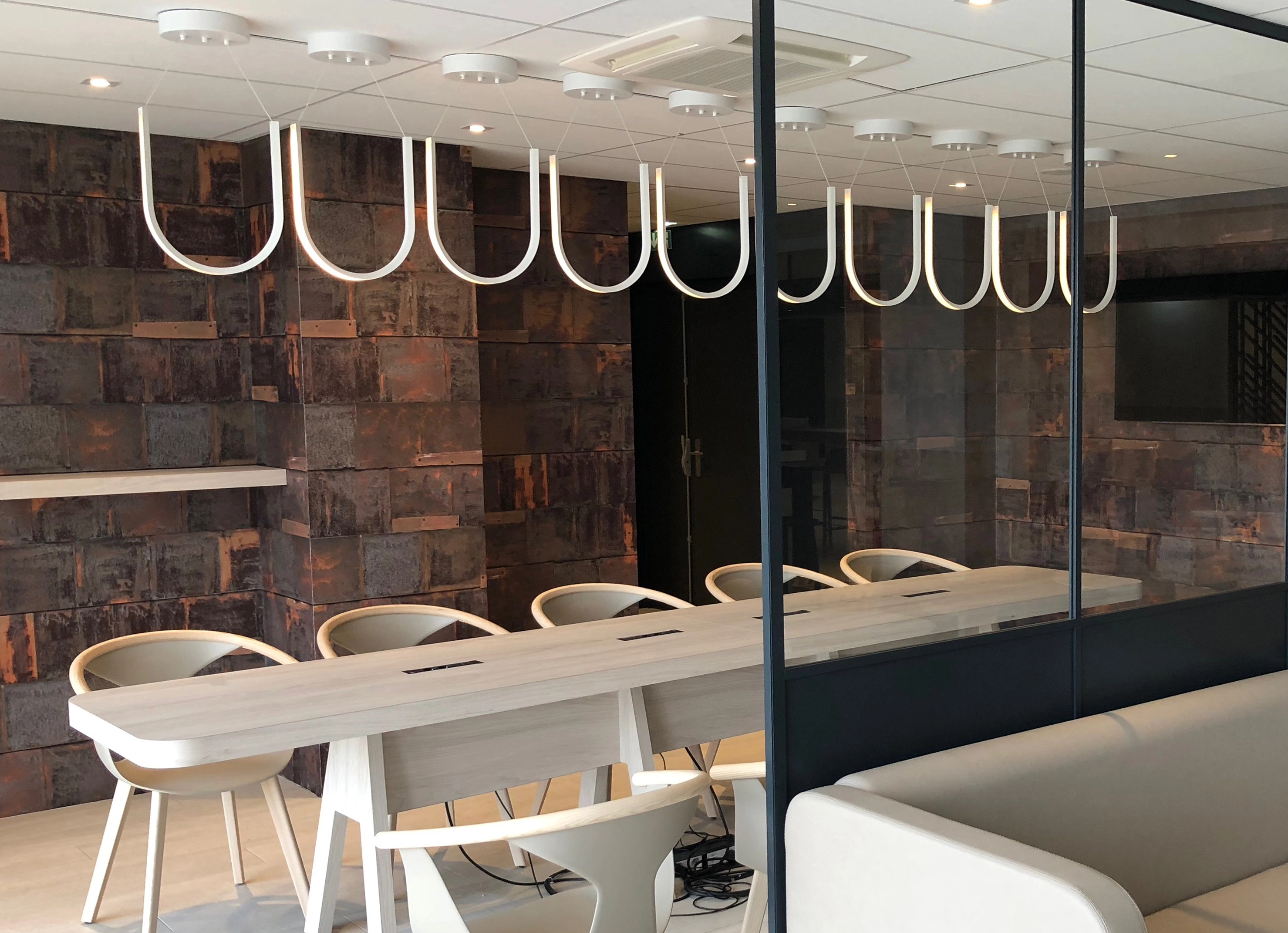 LUSTRE SERIE U SPECIAL - Espace de Co-working 